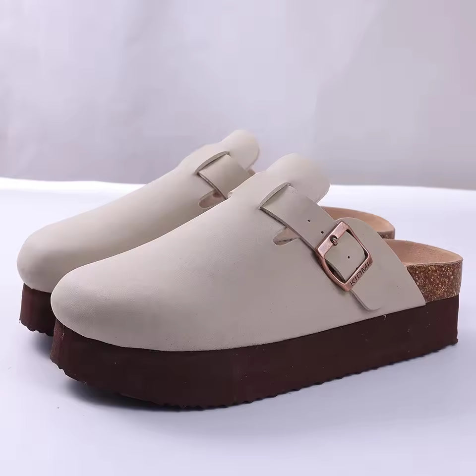 Crestar Unisex Suede Clogs